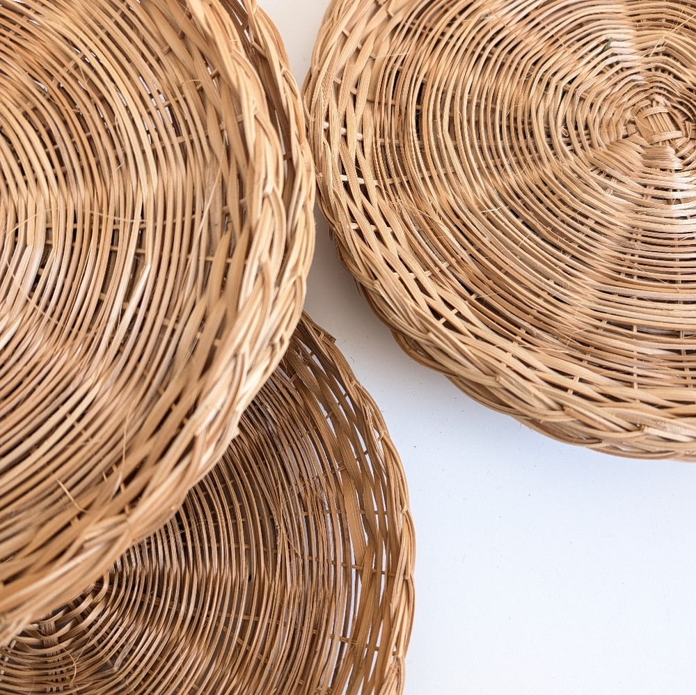 Set of 6 Boho Wicker/Rattan Charger Wall Decor! EUC! Bundle for discounted price